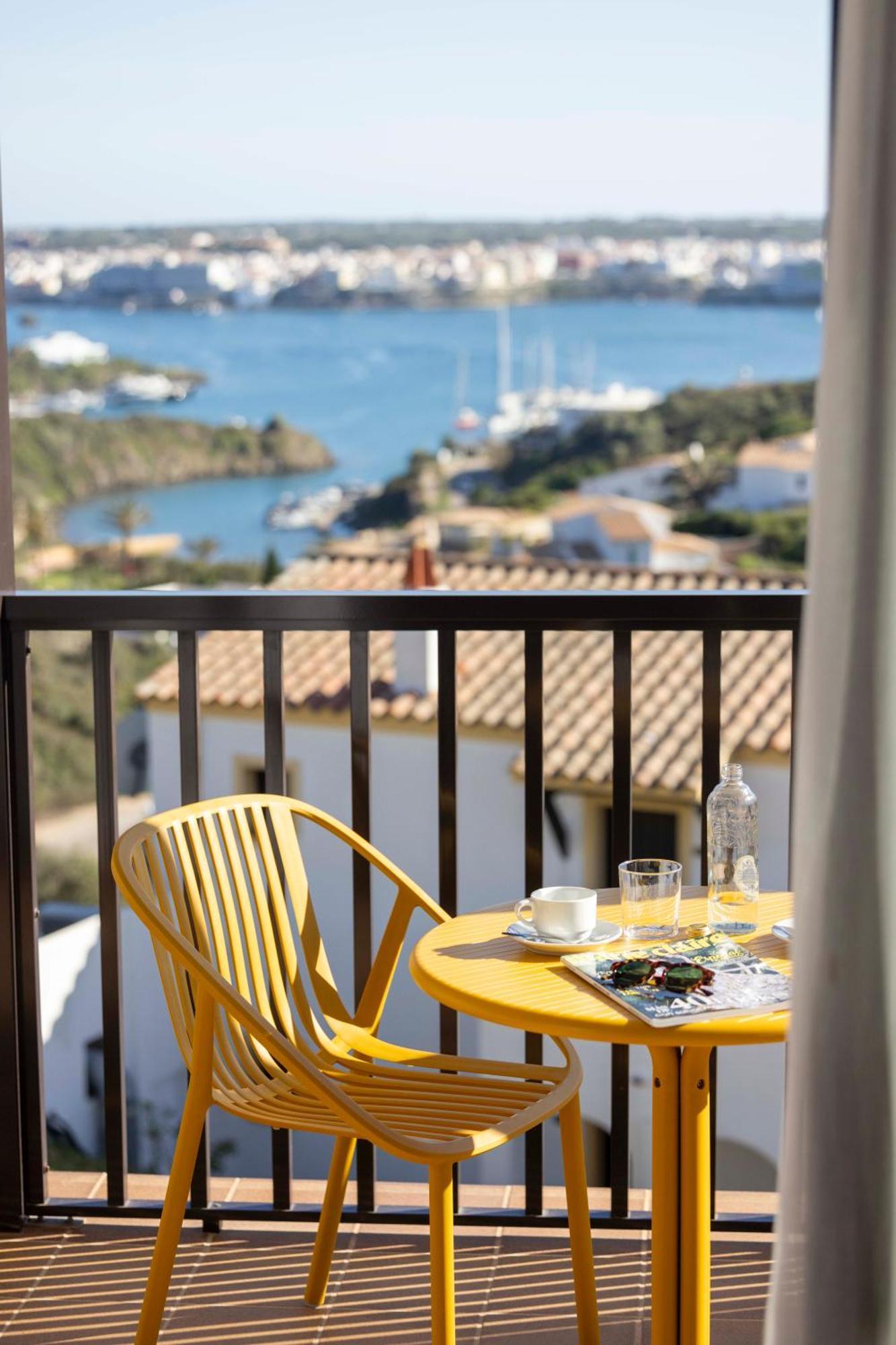 Calallonga Hotel Menorca Mahon  Exterior photo
