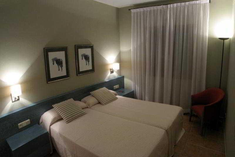 Calallonga Hotel Menorca Mahon  Exterior photo