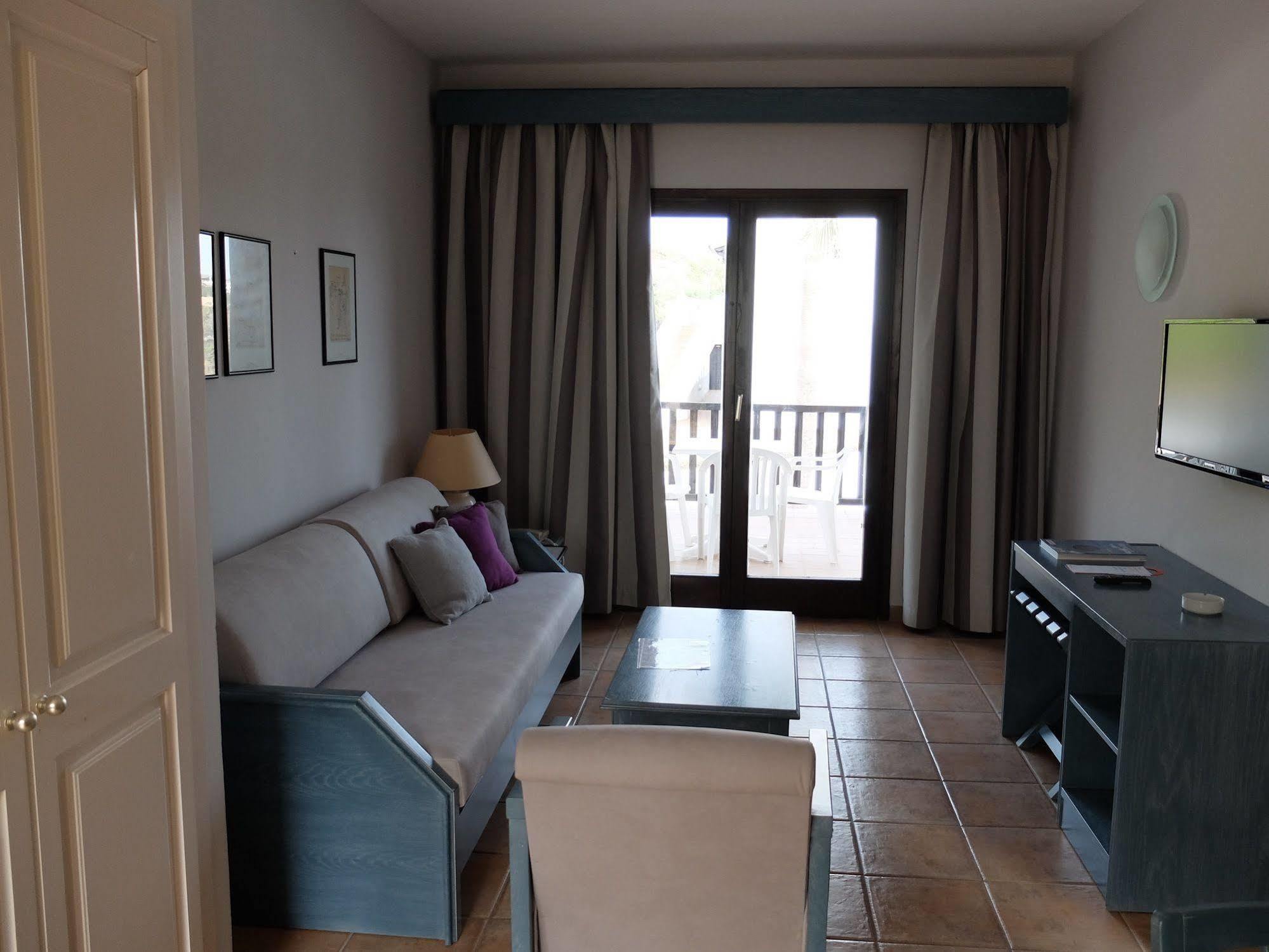 Calallonga Hotel Menorca Mahon  Exterior photo